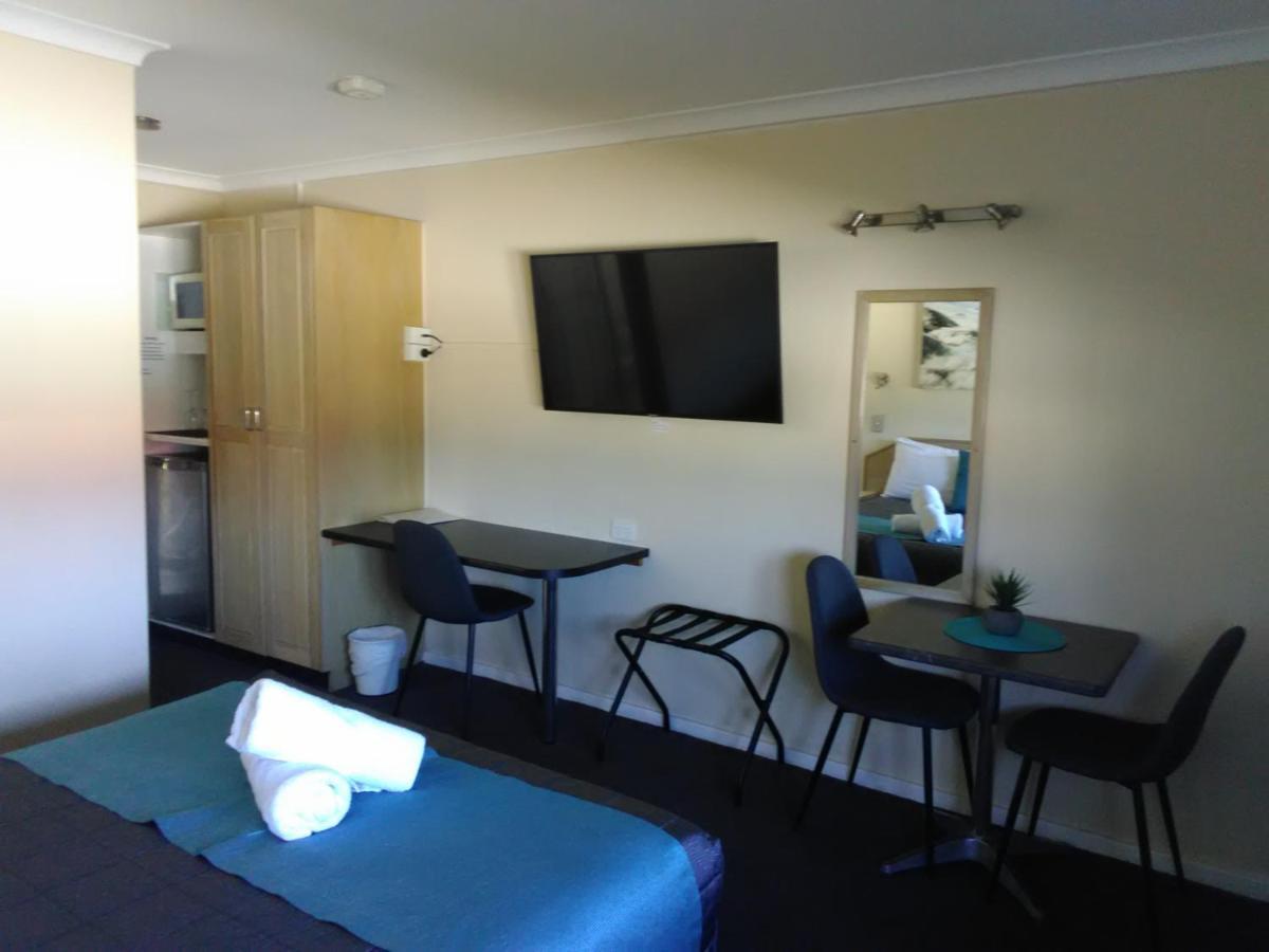 Caravilla Motor Inn Taree Esterno foto