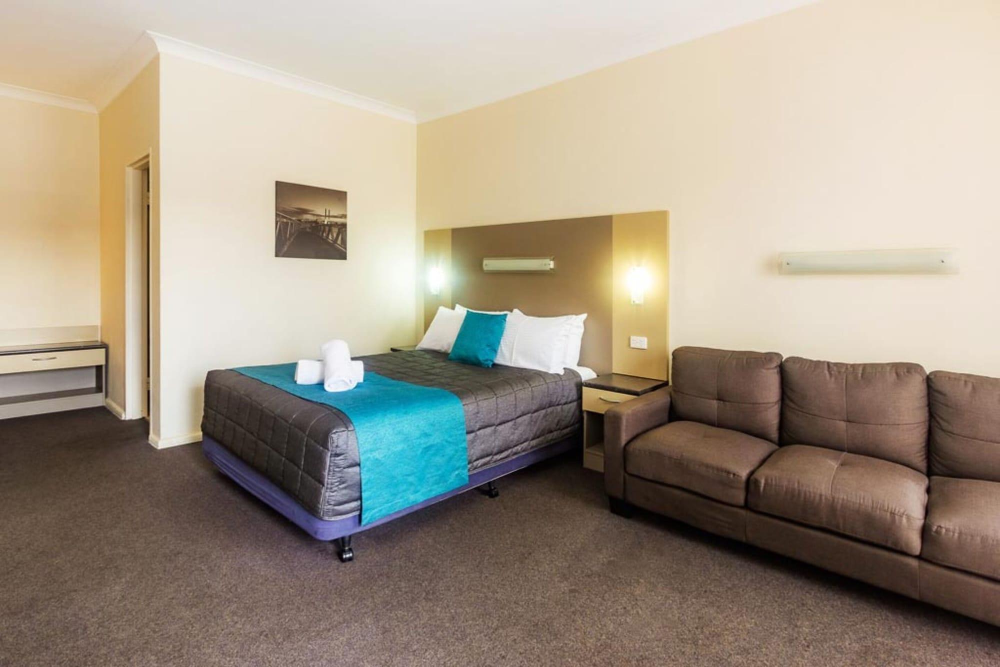 Caravilla Motor Inn Taree Esterno foto