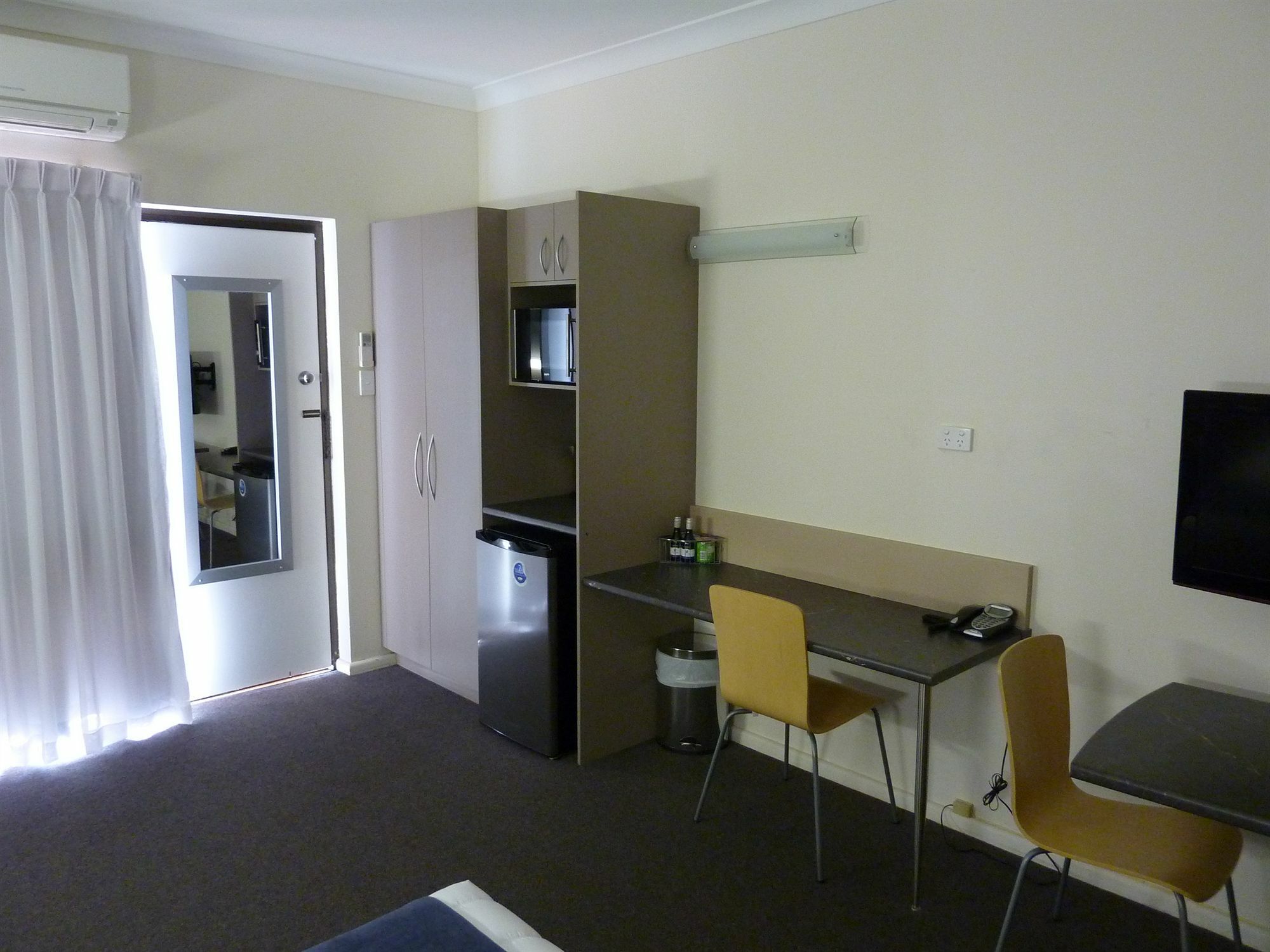 Caravilla Motor Inn Taree Esterno foto