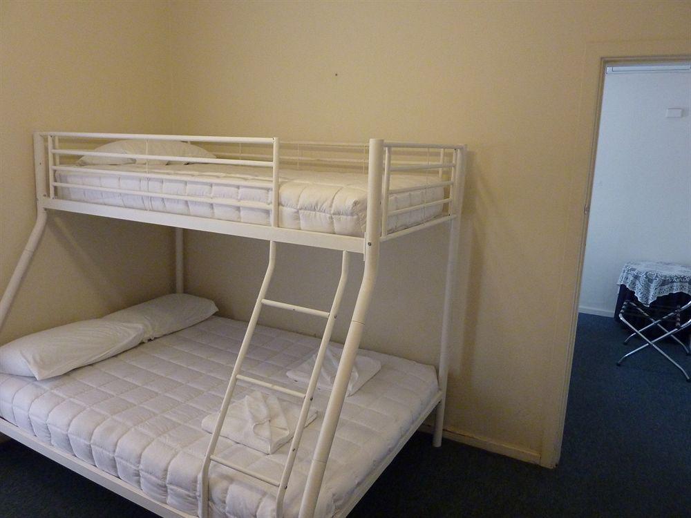 Caravilla Motor Inn Taree Esterno foto
